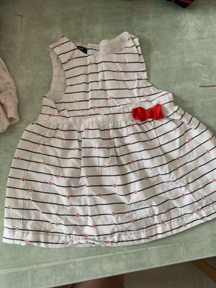 Vends vêtements fille taille 3mois - photo numéro 4