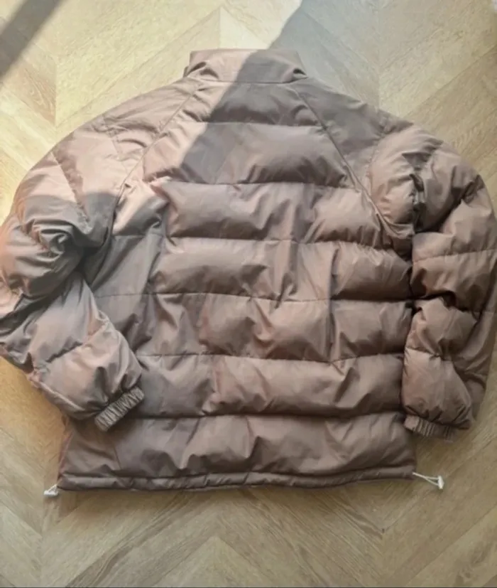 Doudoune Lacoste neuve - photo numéro 5