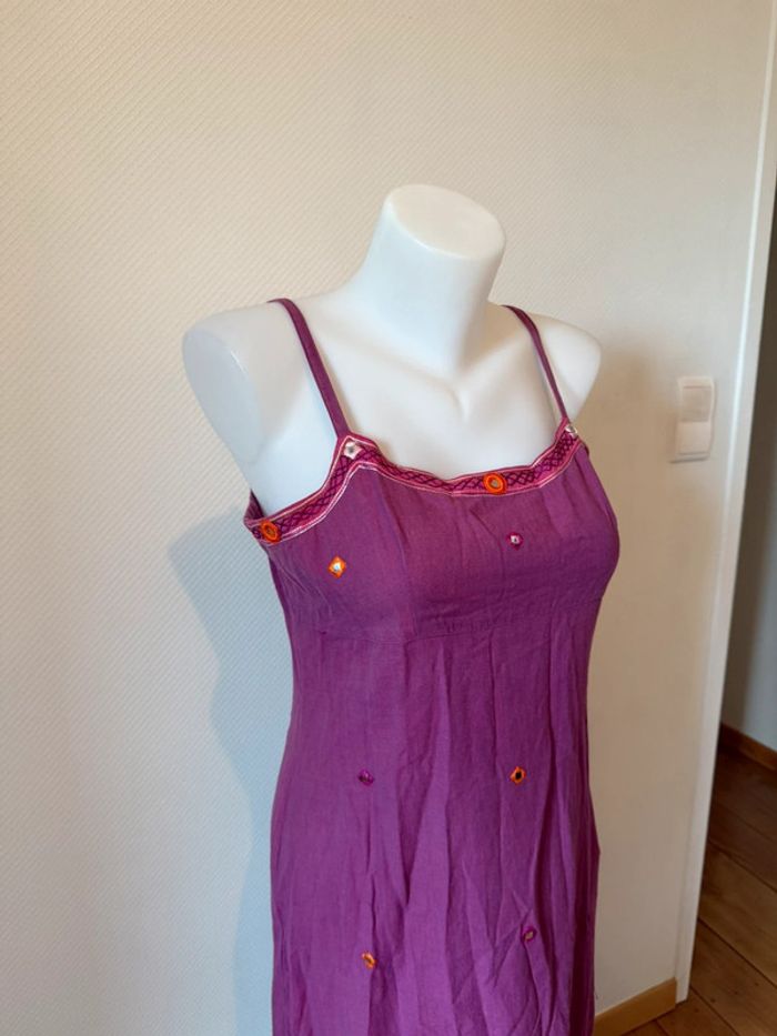 Robe vintage violette en bon état taille 38 - photo numéro 2