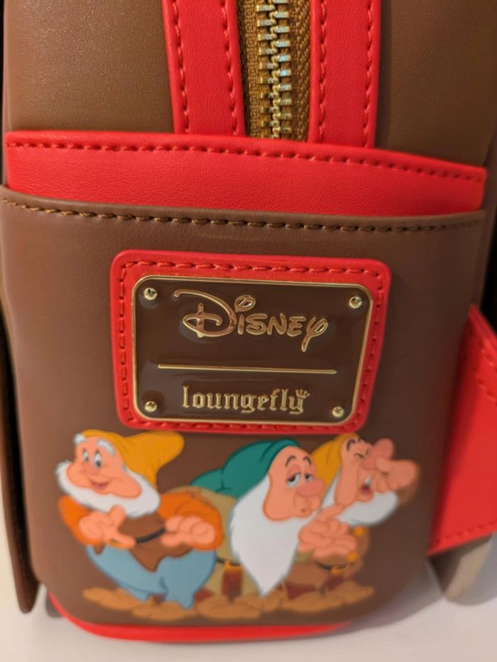 Sac à dos Loungefly Balnche Neige Lenticular - photo numéro 6