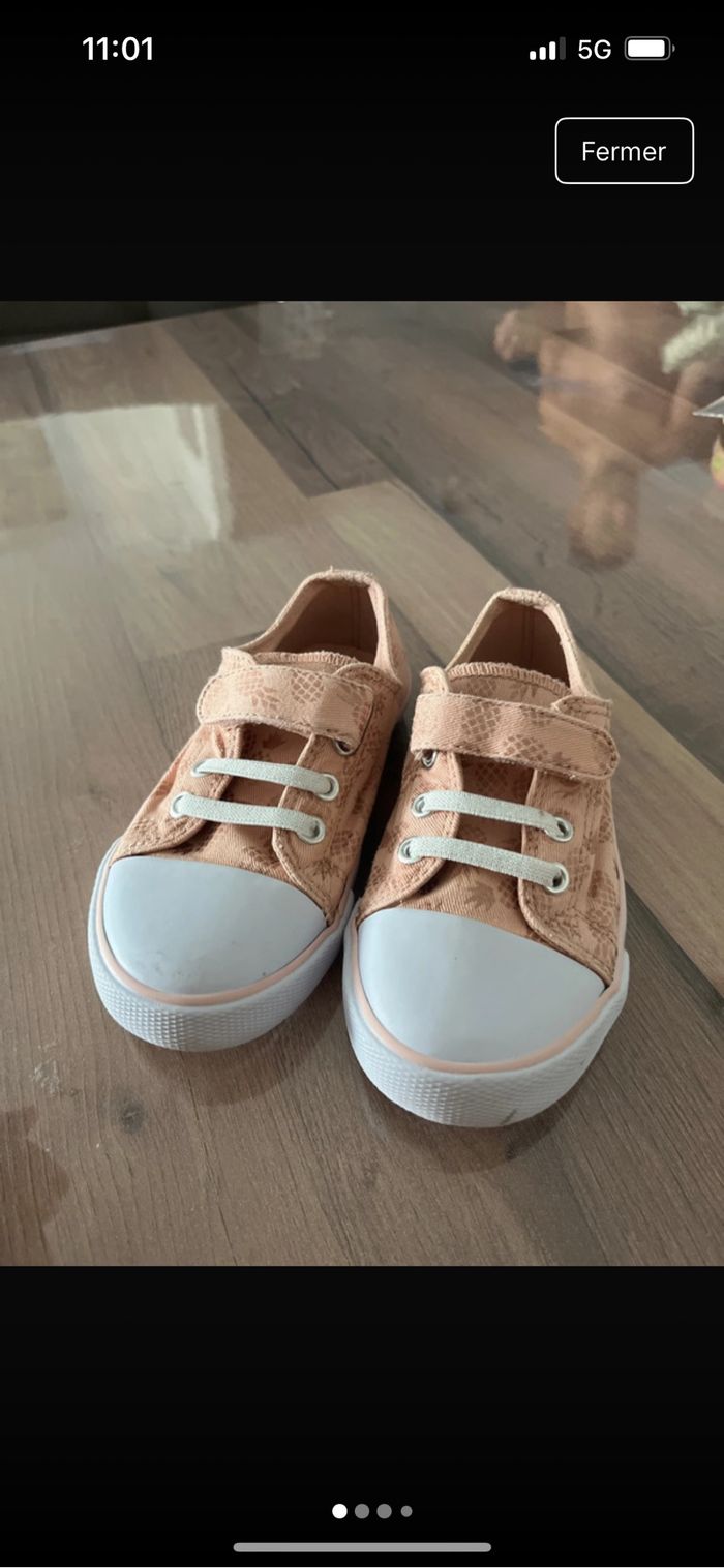 Chaussure en toile