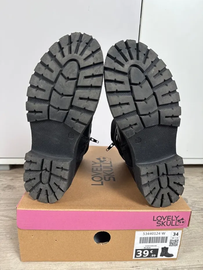 Bottines noires 34 neuves - photo numéro 8
