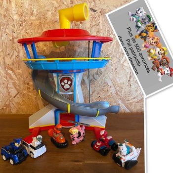 Tour de Controle Spin Master Pat Patrouille avec 6 véhicules et personnages