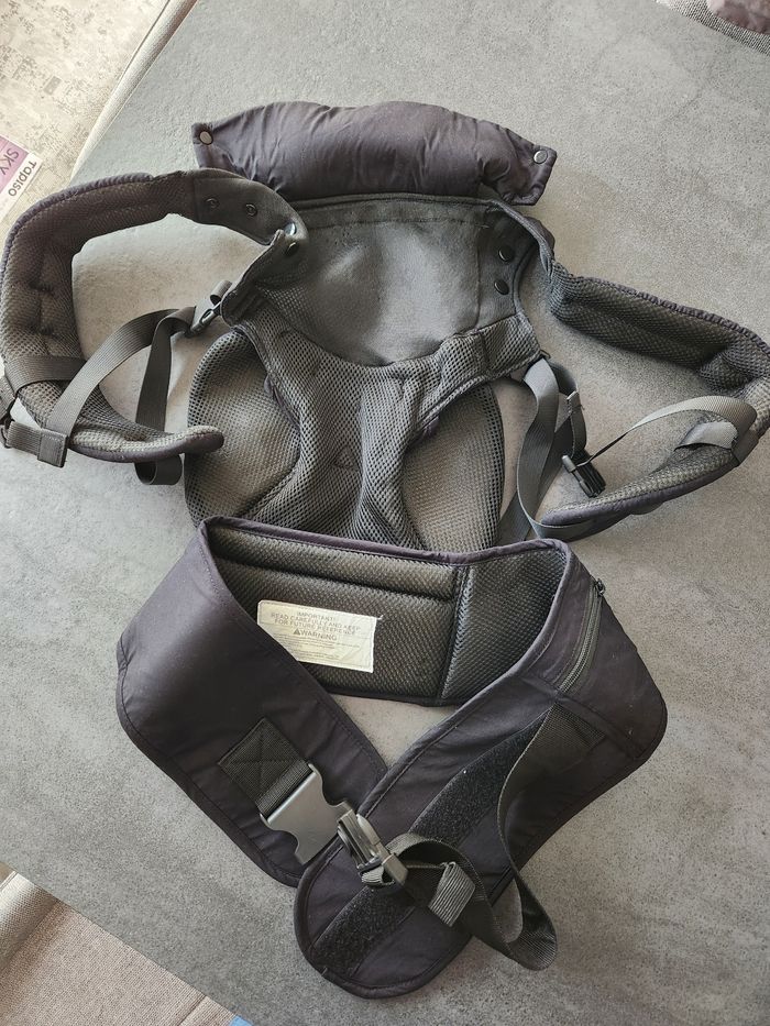 Porte bébé ergonomique - photo numéro 2