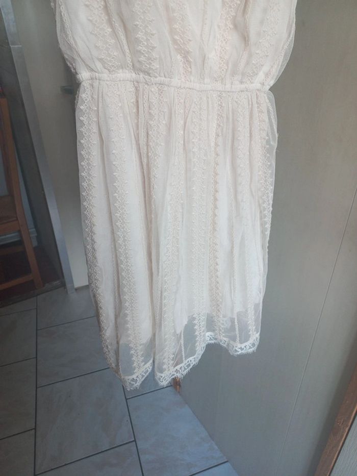 robe de cérémonie - photo numéro 3