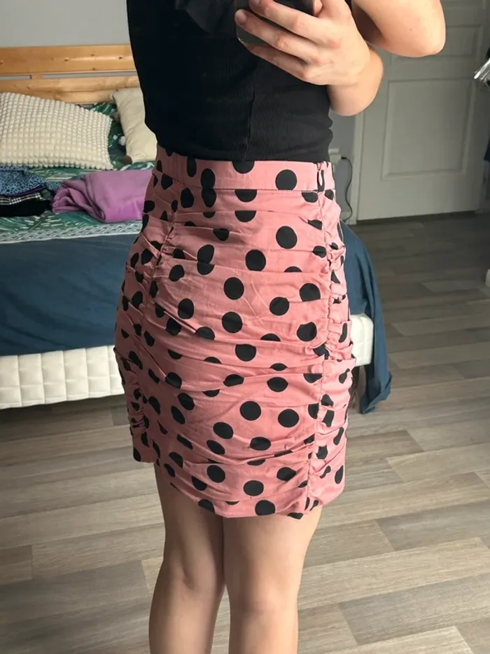 Jupe rose à pois - photo numéro 4