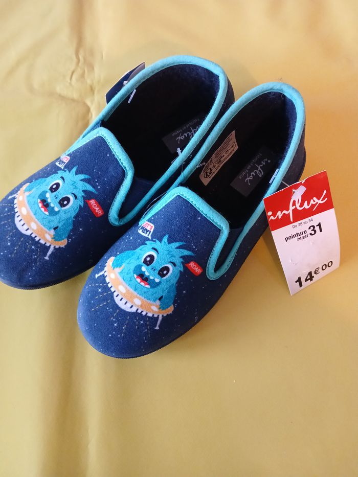chaussons garcons petit monstre 31