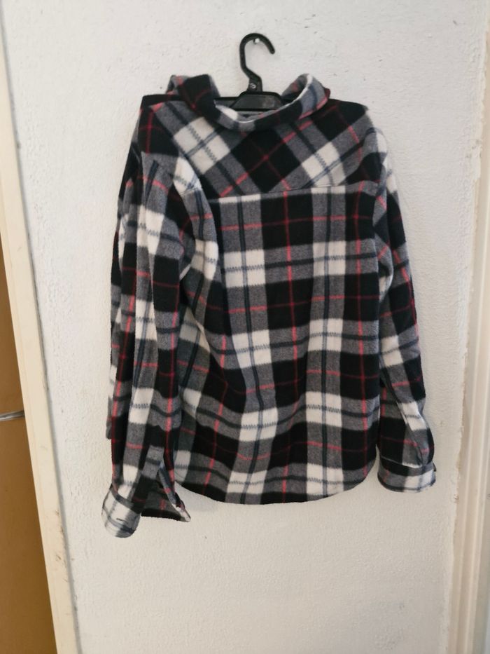Chemise taille xl - photo numéro 2