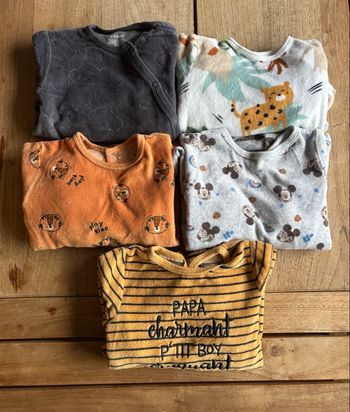 Lot de 13 pyjamas bébé garçon 9 mois