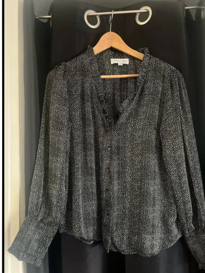 Sublime blouse / chemise chic parisienne - neuve - taille S/M - photo numéro 3
