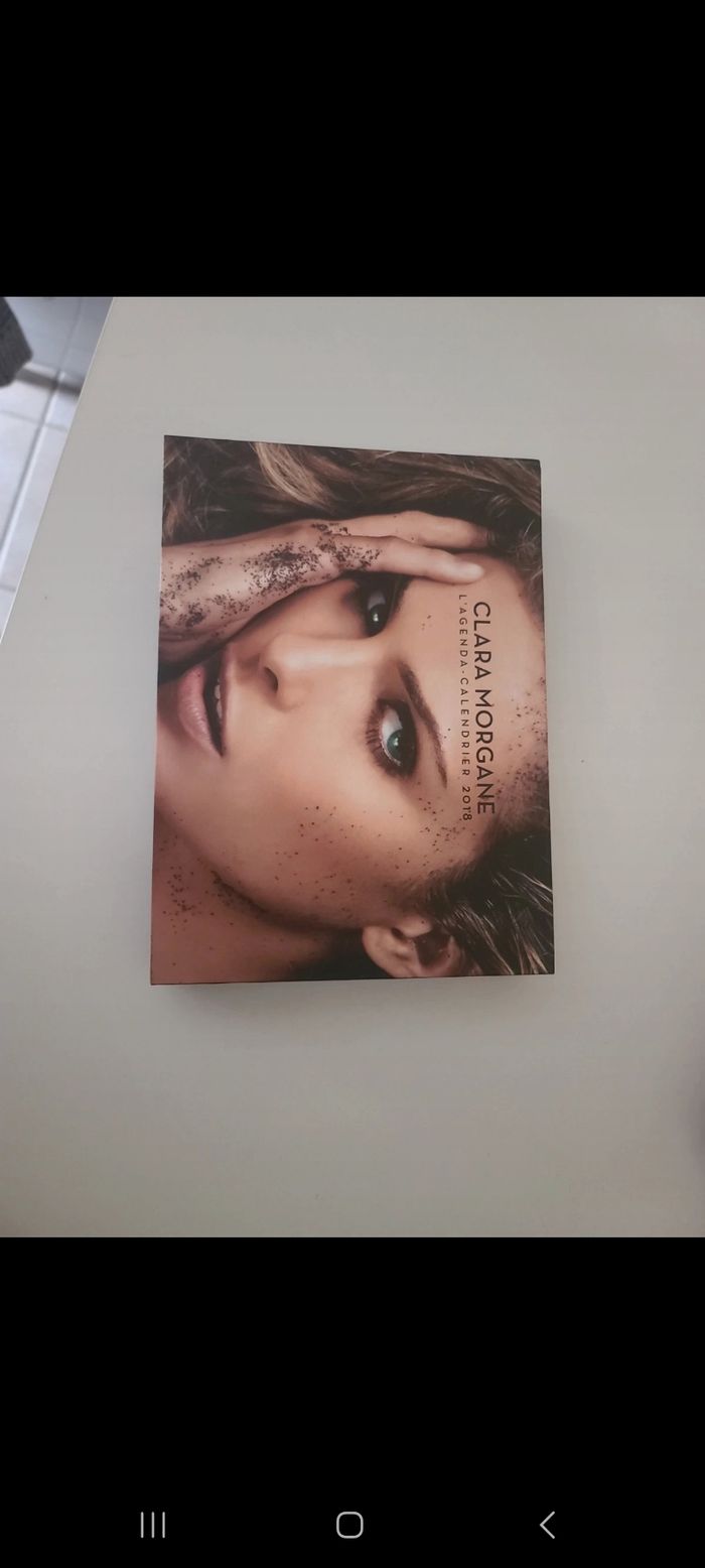 Clara Morgane Agenda calendrier 2018