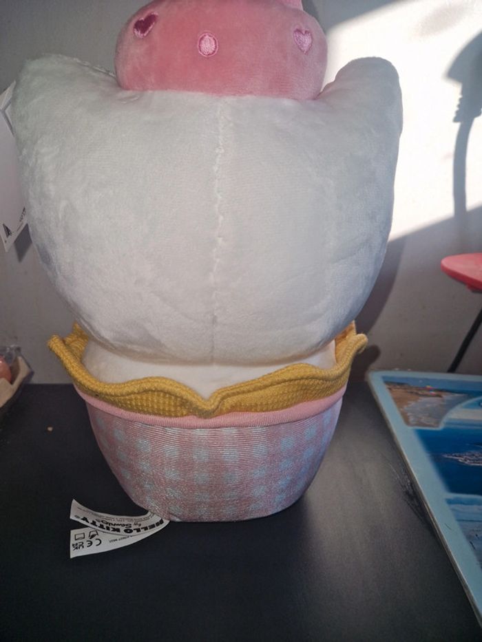 Peluche hello kitty - photo numéro 4