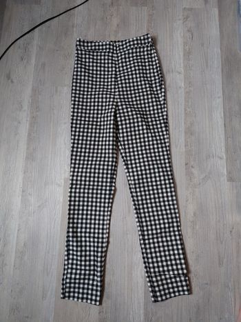Pantalon Stradivarius 34