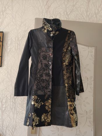 Manteau desigual