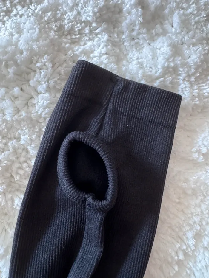 Boohoo Haut manches longues seamless – Taille L voir plutôt M – Neuf avec étiquette - photo numéro 5