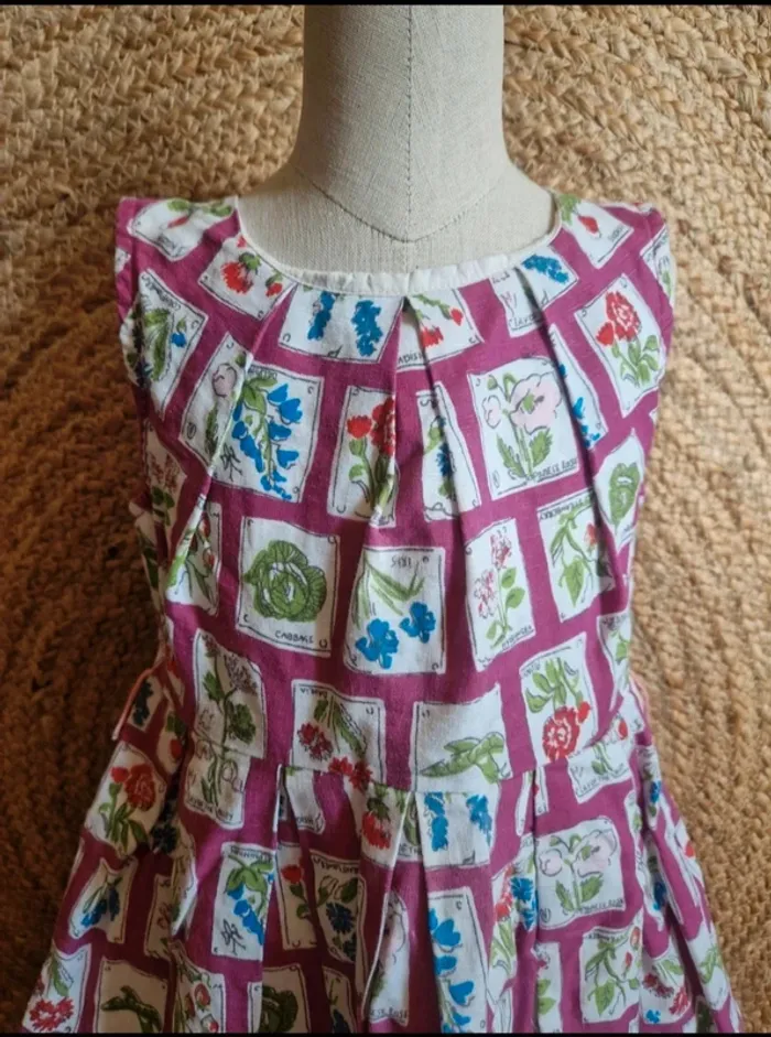 Jolie robe en lin violet à motifs fille mini boden 3 ans - photo numéro 3