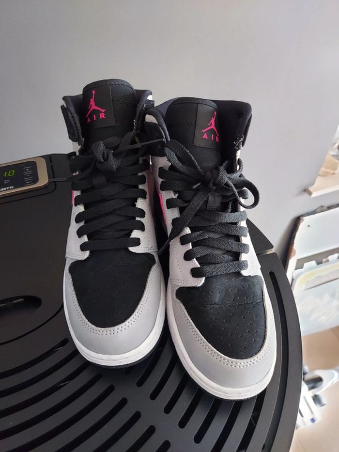 Basket Jordan retro 1 - photo numéro 2