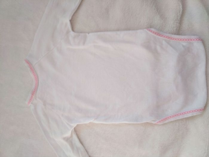 Body 3 mois - photo numéro 2