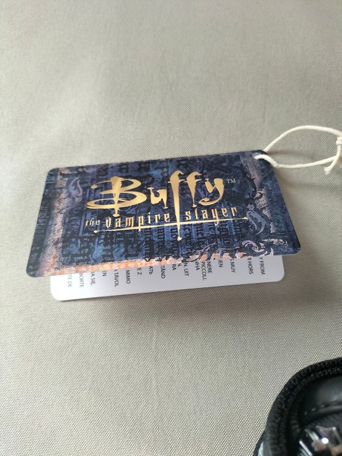🖤 Sling bag Buffy contre les vampires - Loungefly - Neuf 🖤 - photo numéro 6