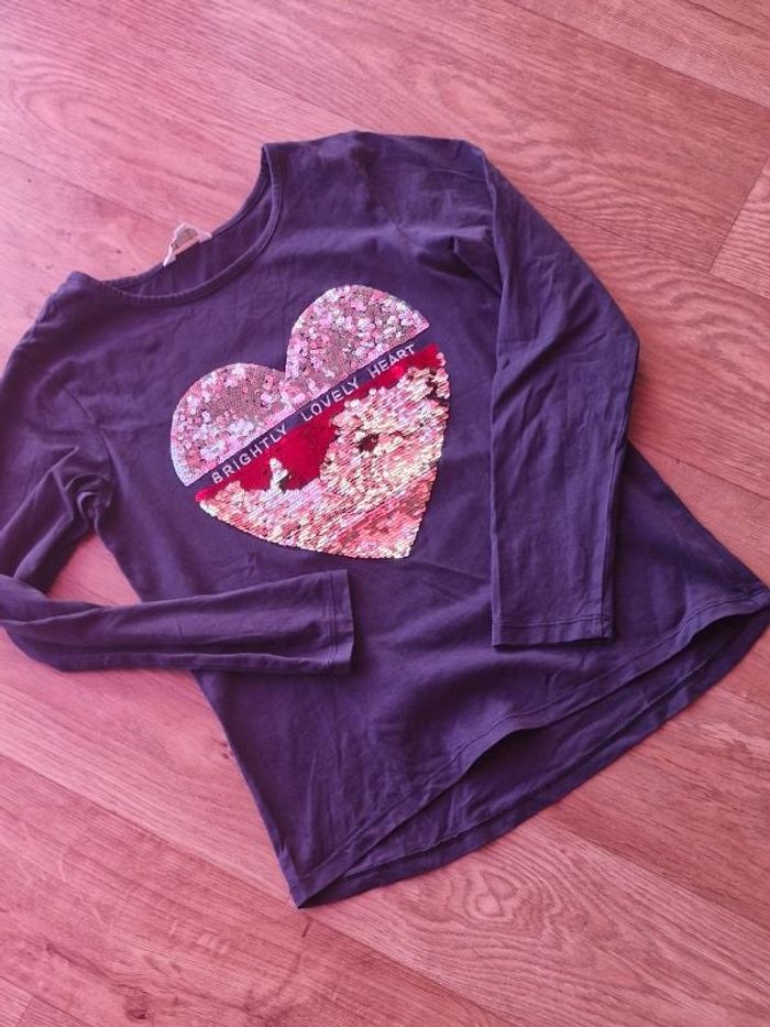 T shirt manches longues taille 11/12 ans