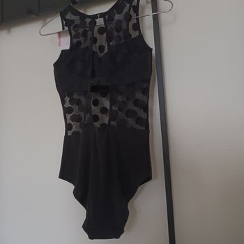 Body Rouge gorge 36 modèle glamour neuf étiquette