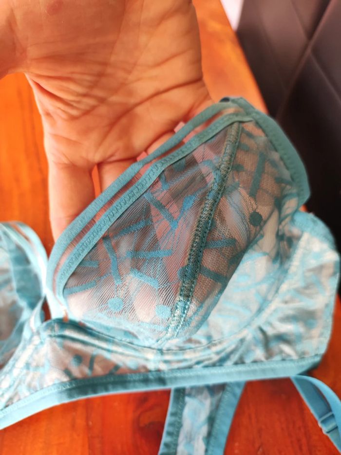 Soutien gorge neuf jamais porté 95B