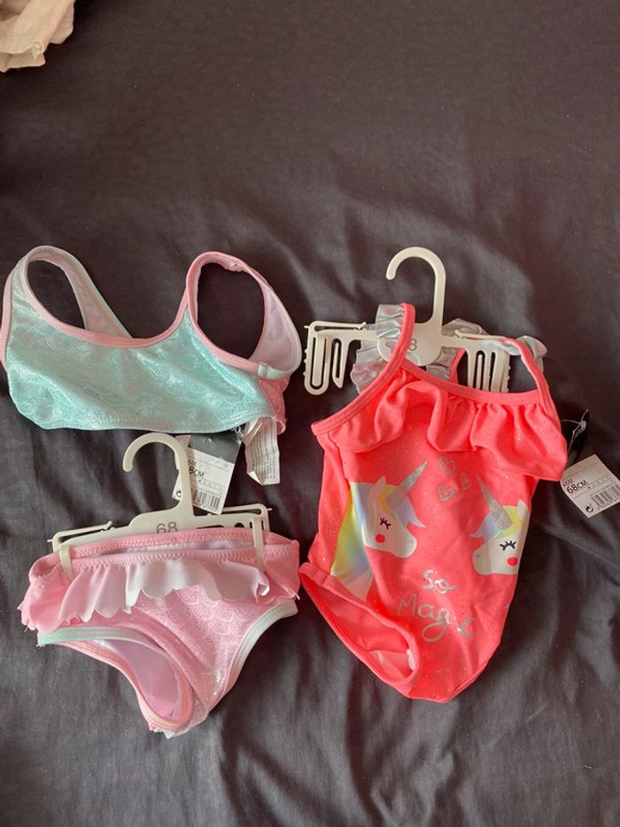 Lot de 2 maillot de bain neuf - photo numéro 2