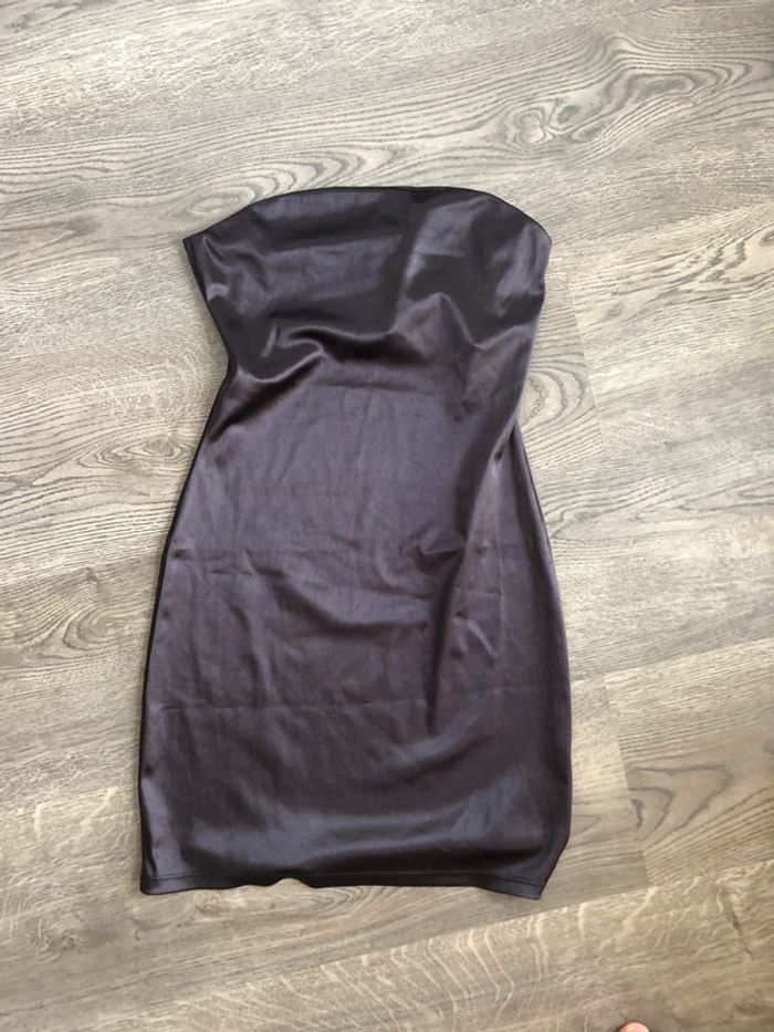 Robe bustier satin noire