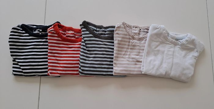 Lot de 4 tee-shirts manches longues Kiabi 12 mois
