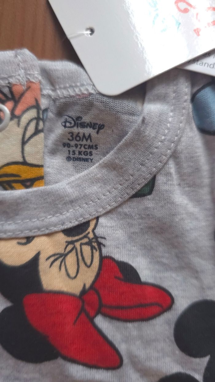 (Neuf non porté) 😍 pyjama 2 pièces 36mois 🤩 - photo numéro 2
