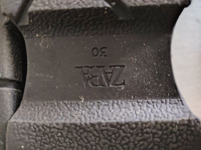 Chaussures Zara garçon - photo numéro 6