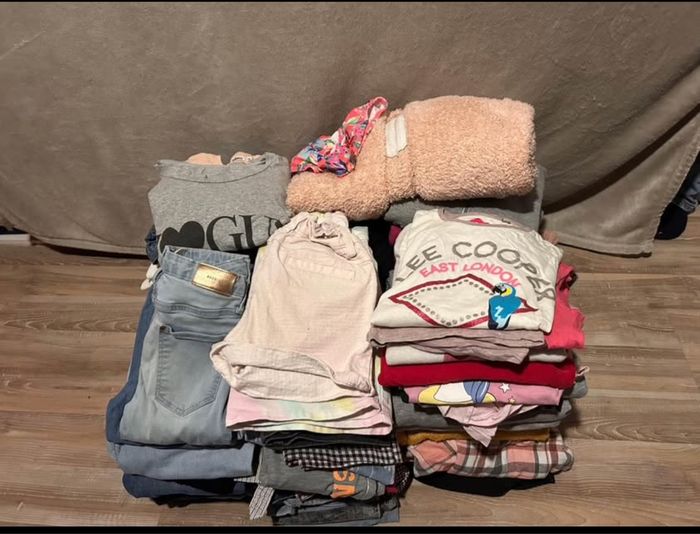 Lot de vêtement fille 10 ans