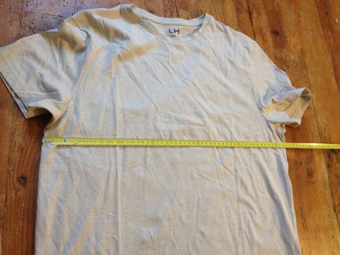 T shirt rayé beige/blanc ✧ regular ✧ col rond ✧ manches courtes ✧ look masculin ✧ taille 40 ✧ LH - photo numéro 4