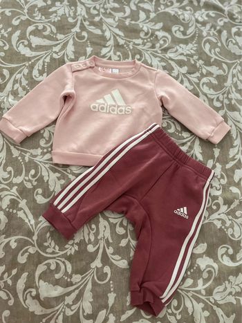 Ensemble survêtement adidas bébé