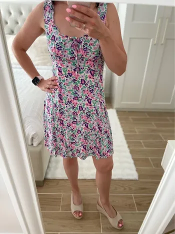 Robe fleuri rose/lila/ violet/ vert 36 neuf