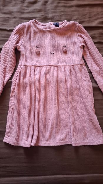 Robe.