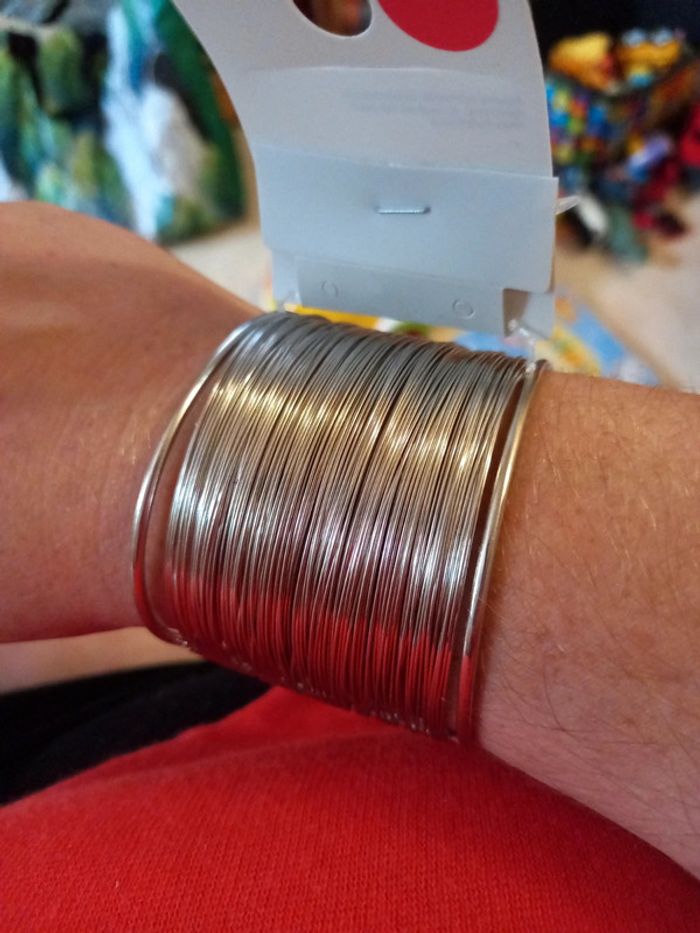 Manchette fantaisie couleur argent neuve - photo numéro 2