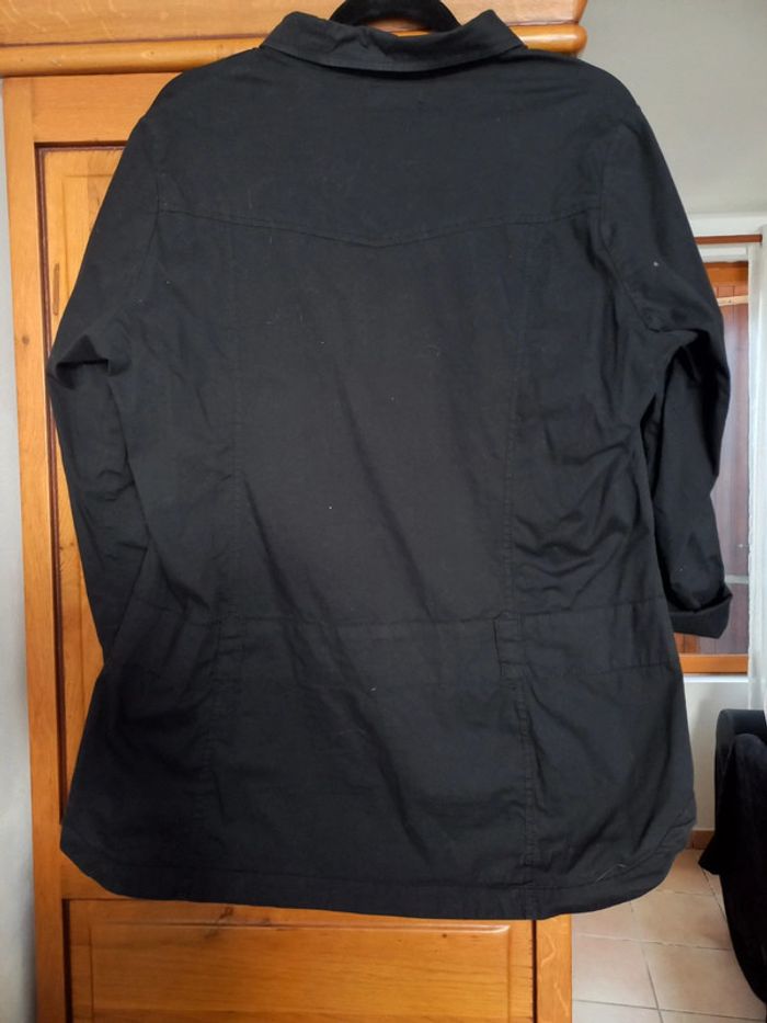 Chemise noire - photo numéro 6