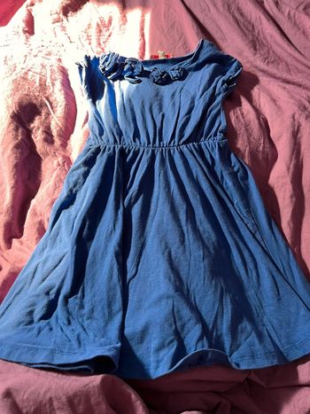 Très jolie Robe fille 3 ans lili gaufrette