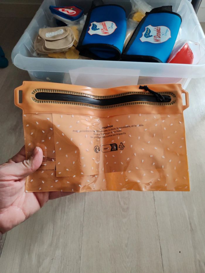 Pochette McDonald's - photo numéro 2