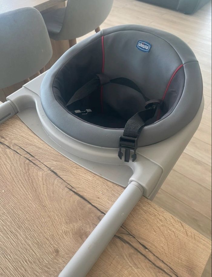 Siège de table CHICCO - photo numéro 2