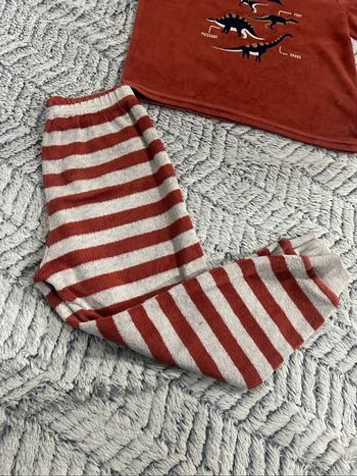 Pyjama obaibi 5ans - photo numéro 2