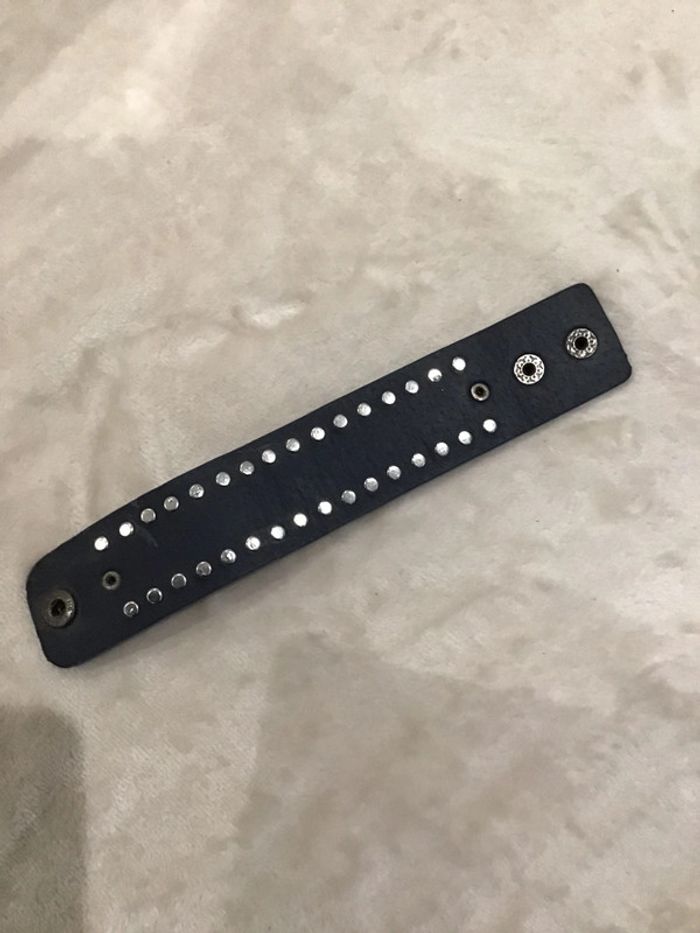 Belle manchette large vintage . Années 90 - photo numéro 4