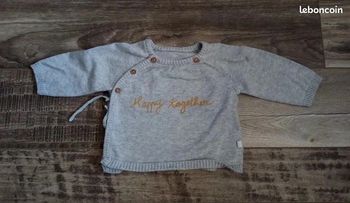 Pull cache coeur in extenso taille 1 mois