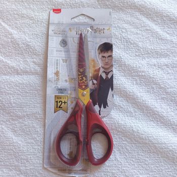 Collection ou fournitures scolaires ciseau Harry Potter 