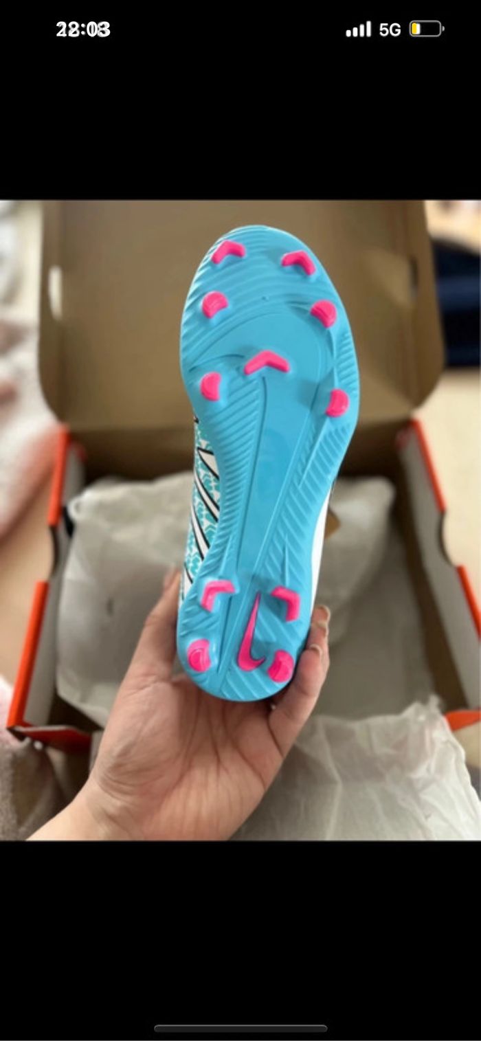 Crampon enfant Nike avec lacets - photo numéro 3