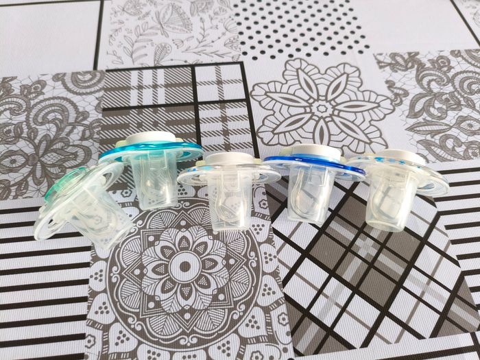 Lots de sucettes tétines PHILIPS AVENT Neuves - photo numéro 2