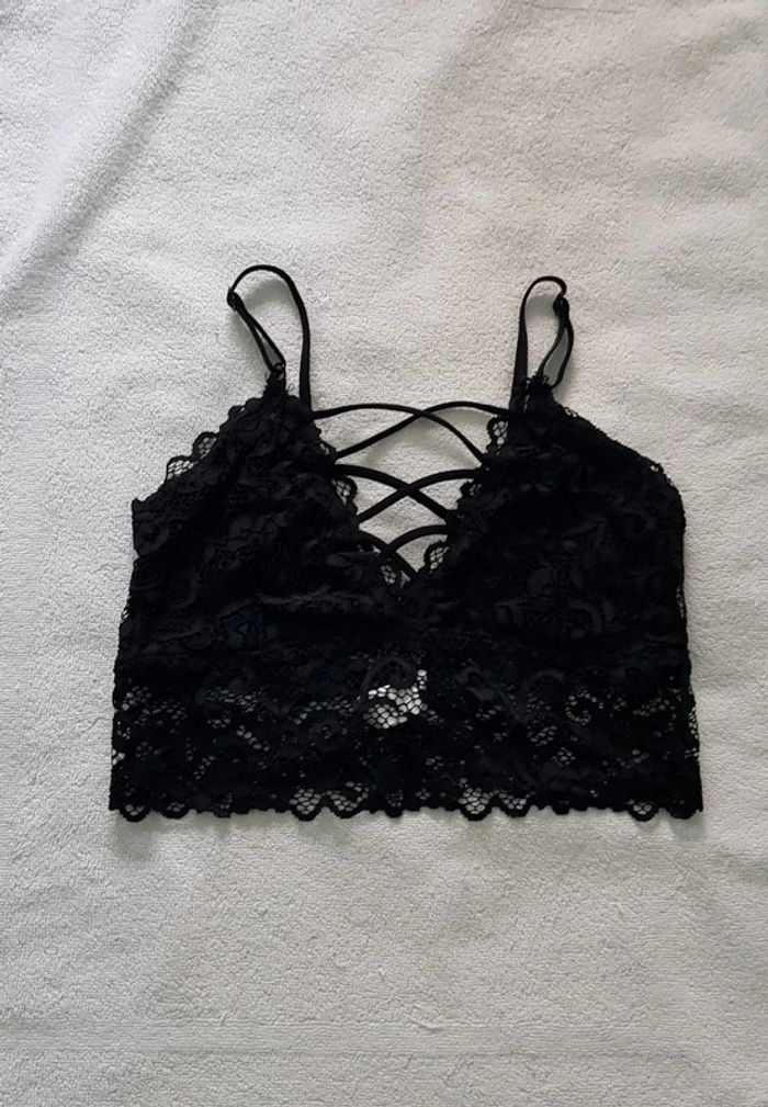 Brassière avec lassage sur le devant - photo numéro 2