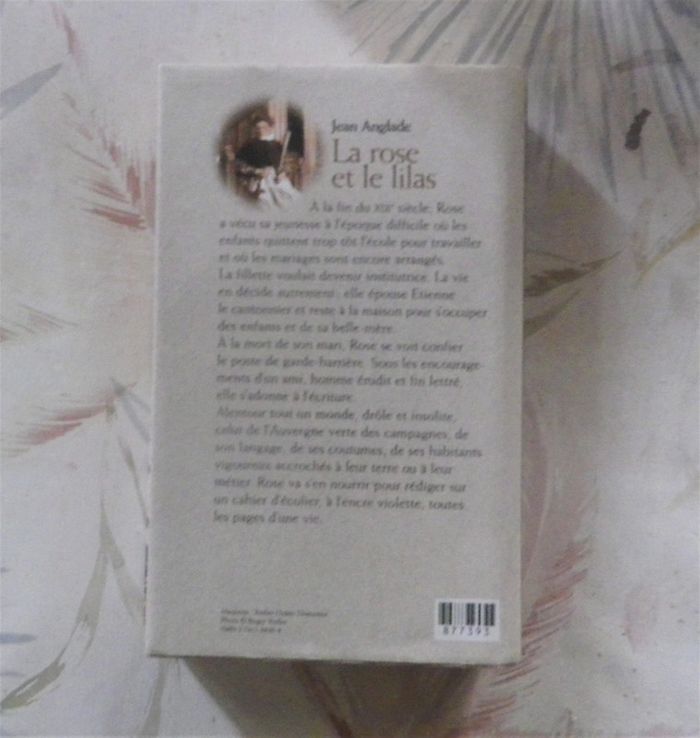 La rose et le lilas de Jean Anglade Ed. France Loisirs - photo numéro 2