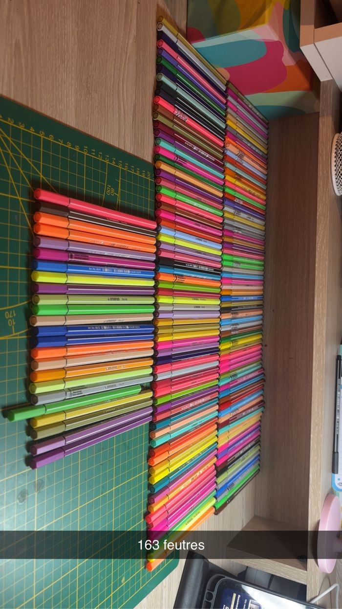 Lot feutres stabilo